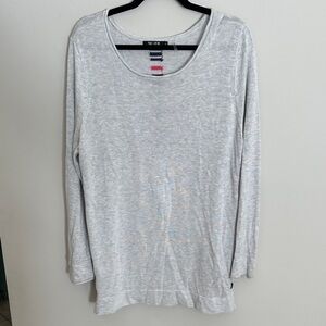 NIC+ZOE Light Heather Gray Long Sleeve Scoop Neck Tee